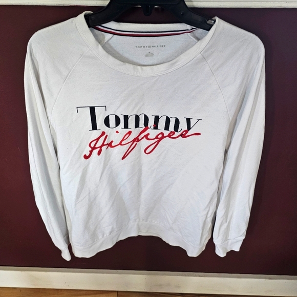 Tommy Hilfiger Sweater - Picture 1 of 3